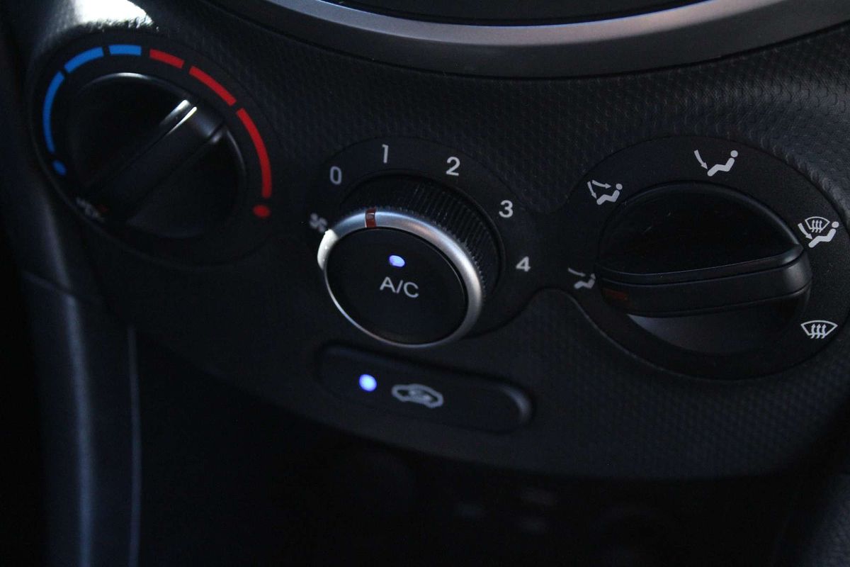 2016 Hyundai Accent Active RB4