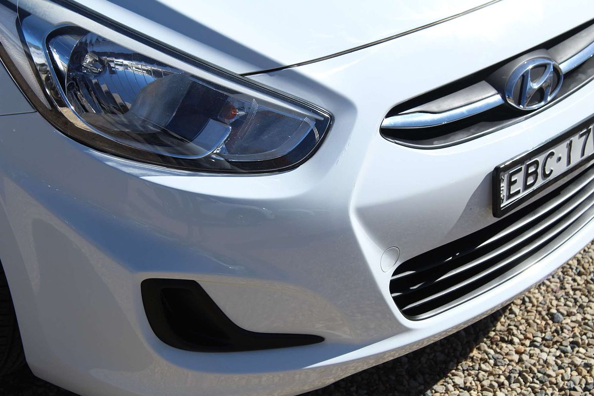 2016 Hyundai Accent Active RB4