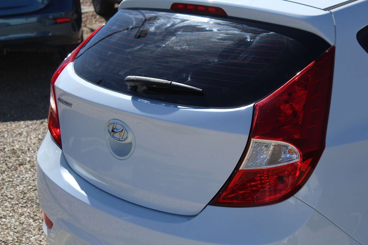 2016 Hyundai Accent Active RB4