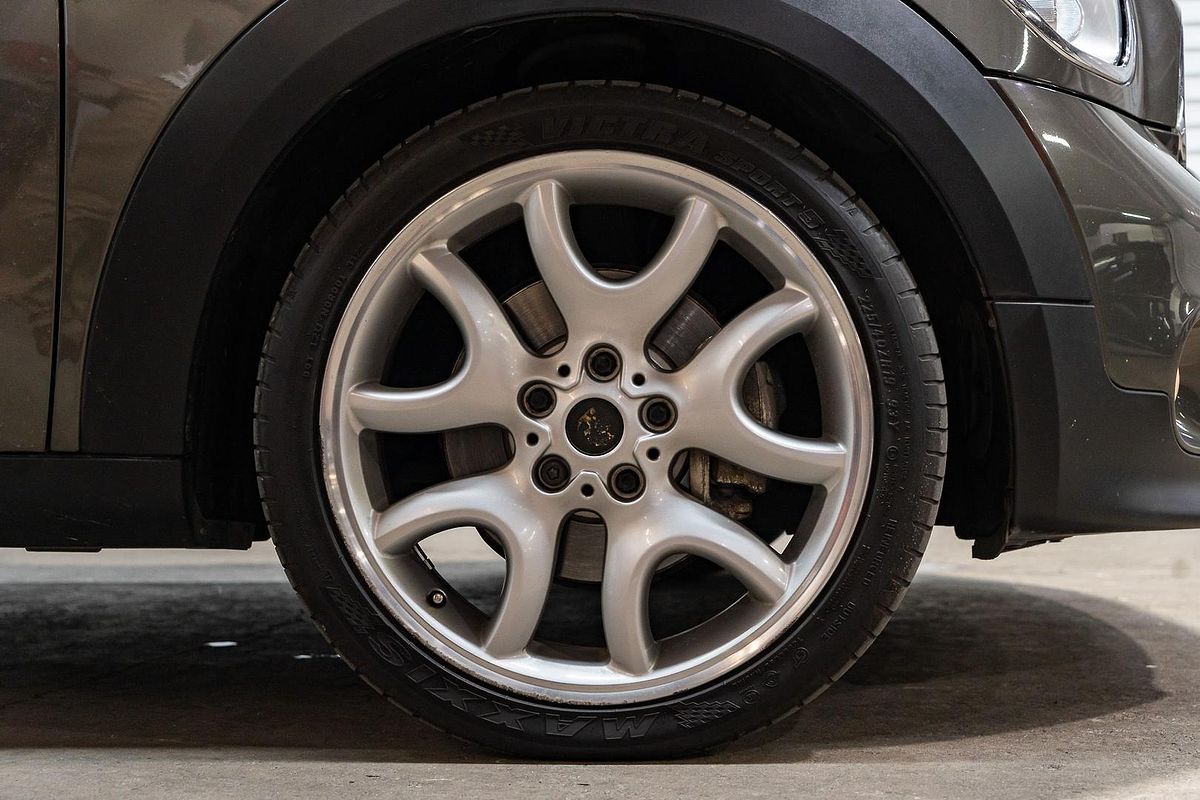 2013 MINI Paceman Cooper S R61