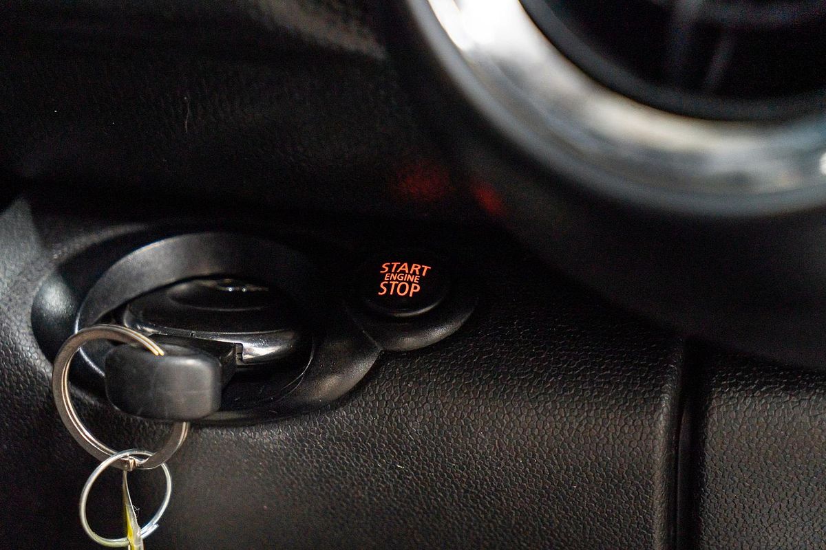 2013 MINI Paceman Cooper S R61