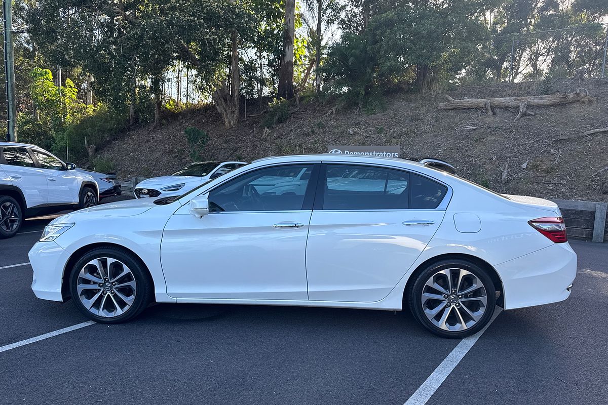 2017 Honda Accord VTi-L 9th Gen