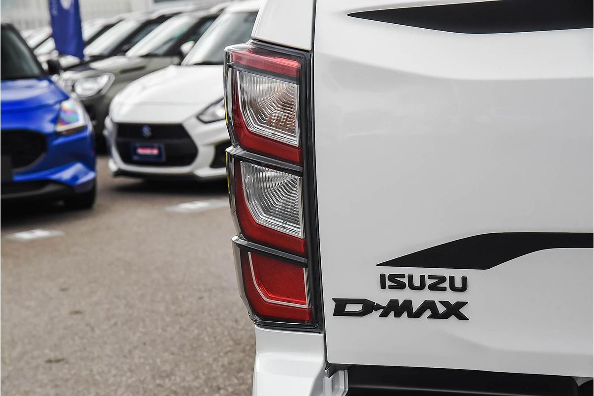 2025 Isuzu D-MAX BLADE 4X4