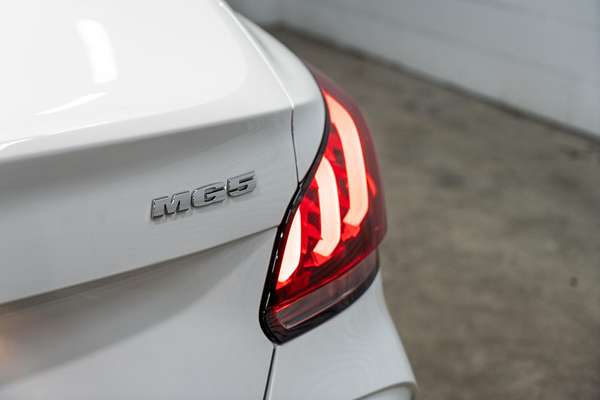 2023 MG MG5 Vibe