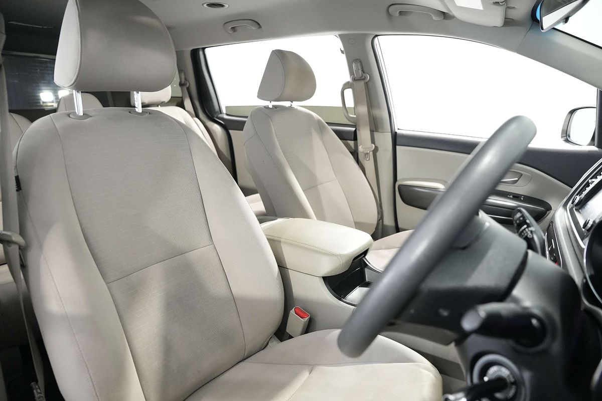 2018 Kia Carnival S YP