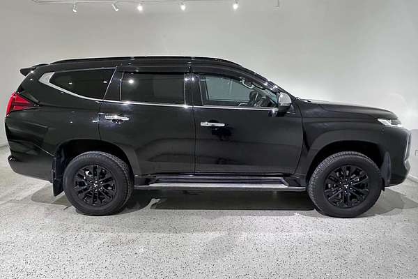 2022 Mitsubishi Pajero Sport GSR QF