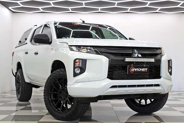 2021 Mitsubishi Triton GLX MR 4X4