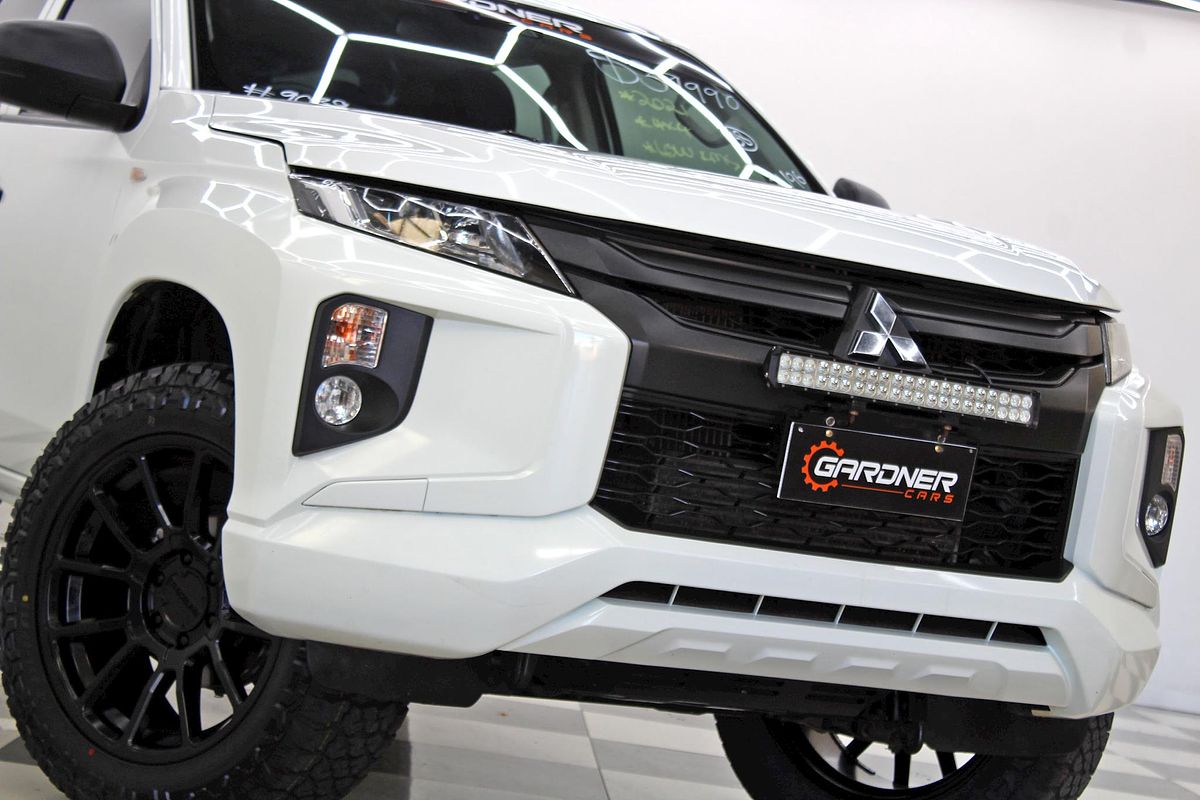 2021 Mitsubishi Triton GLX MR 4X4