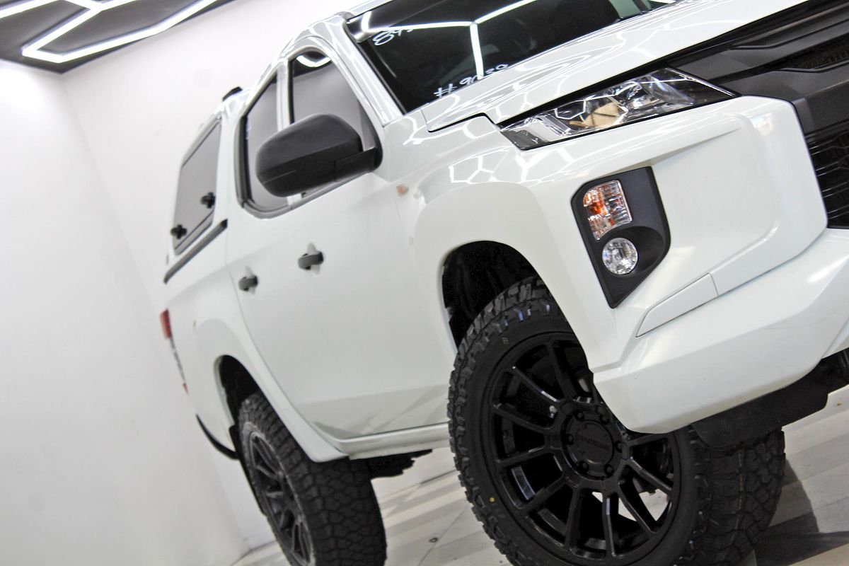 2021 Mitsubishi Triton GLX MR 4X4