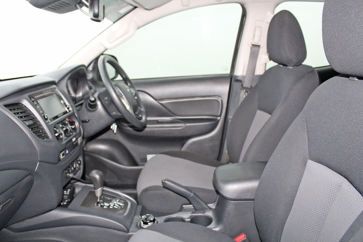 2021 Mitsubishi Triton GLX MR 4X4