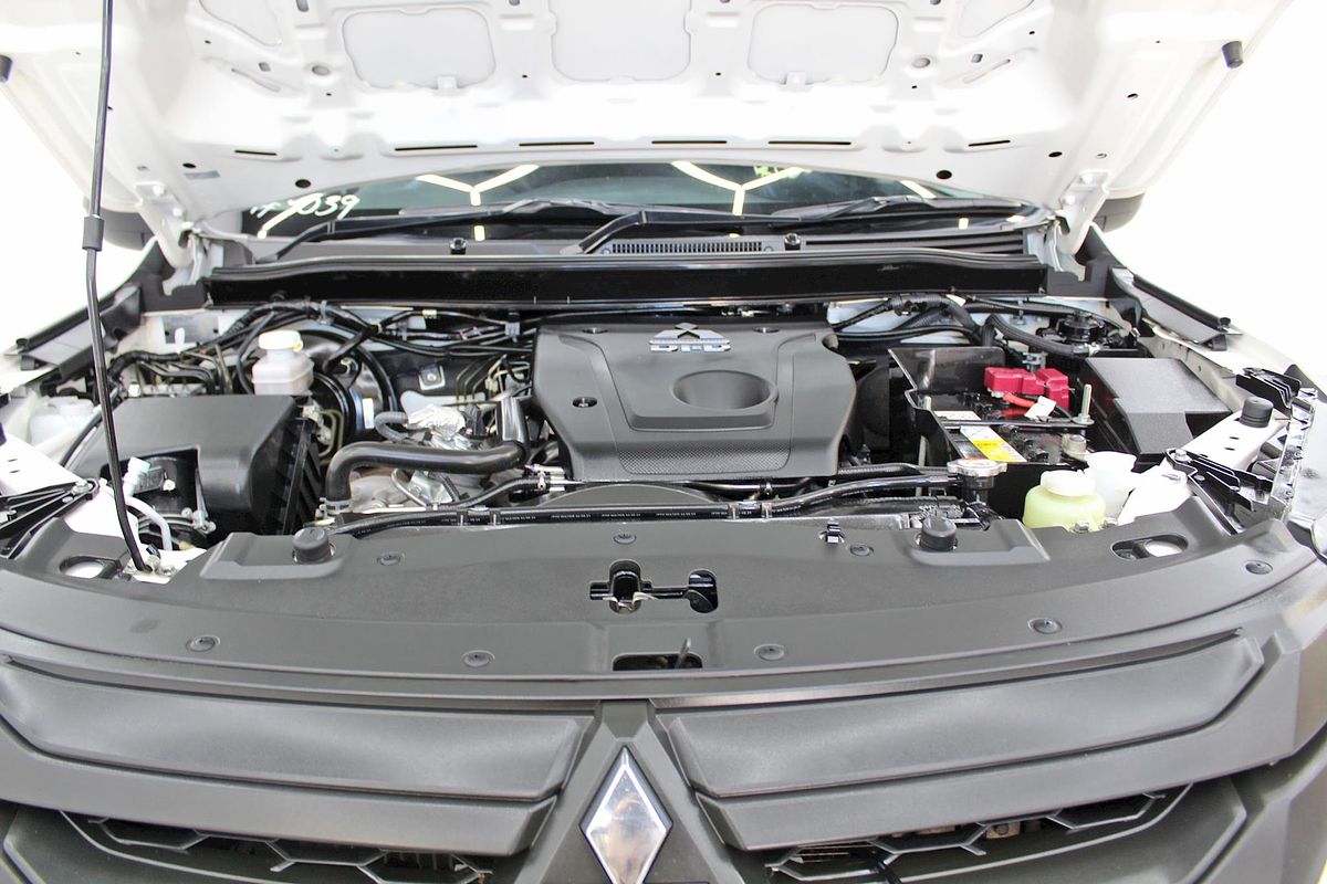 2021 Mitsubishi Triton GLX MR 4X4