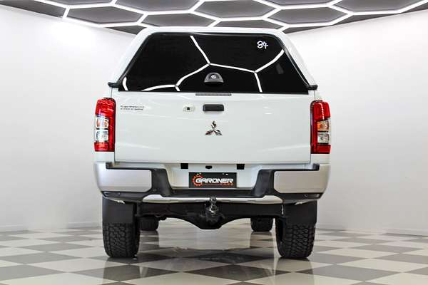 2021 Mitsubishi Triton GLX MR 4X4