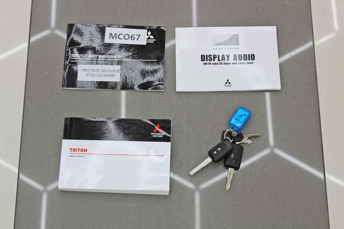 2021 Mitsubishi Triton GLX MR 4X4