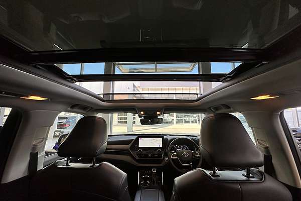 2023 Toyota Kluger Grande AXUH78R