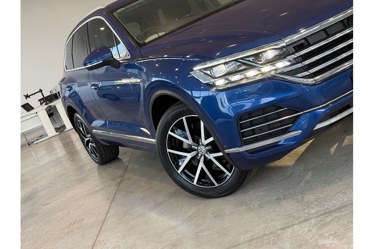 2019 Volkswagen Touareg 190TDI Launch Edition CR