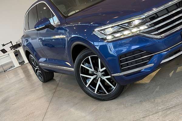 2019 Volkswagen Touareg 190TDI Launch Edition CR
