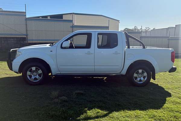 2010 Nissan Navara ST (4x4) D40 4X4