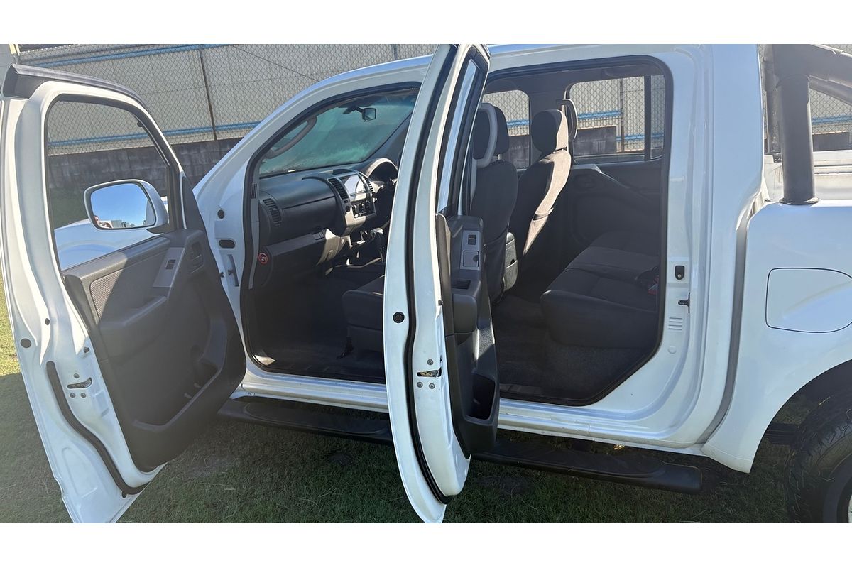 2010 Nissan Navara ST (4x4) D40 4X4