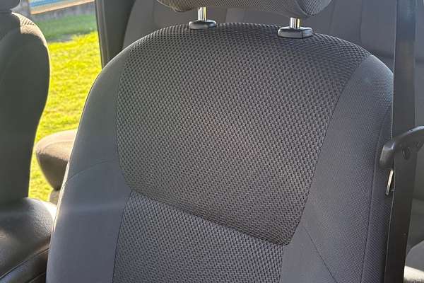 2010 Nissan Navara ST (4x4) D40 4X4