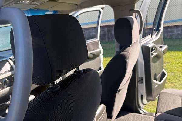 2010 Nissan Navara ST (4x4) D40 4X4