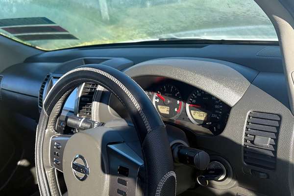 2010 Nissan Navara ST (4x4) D40 4X4
