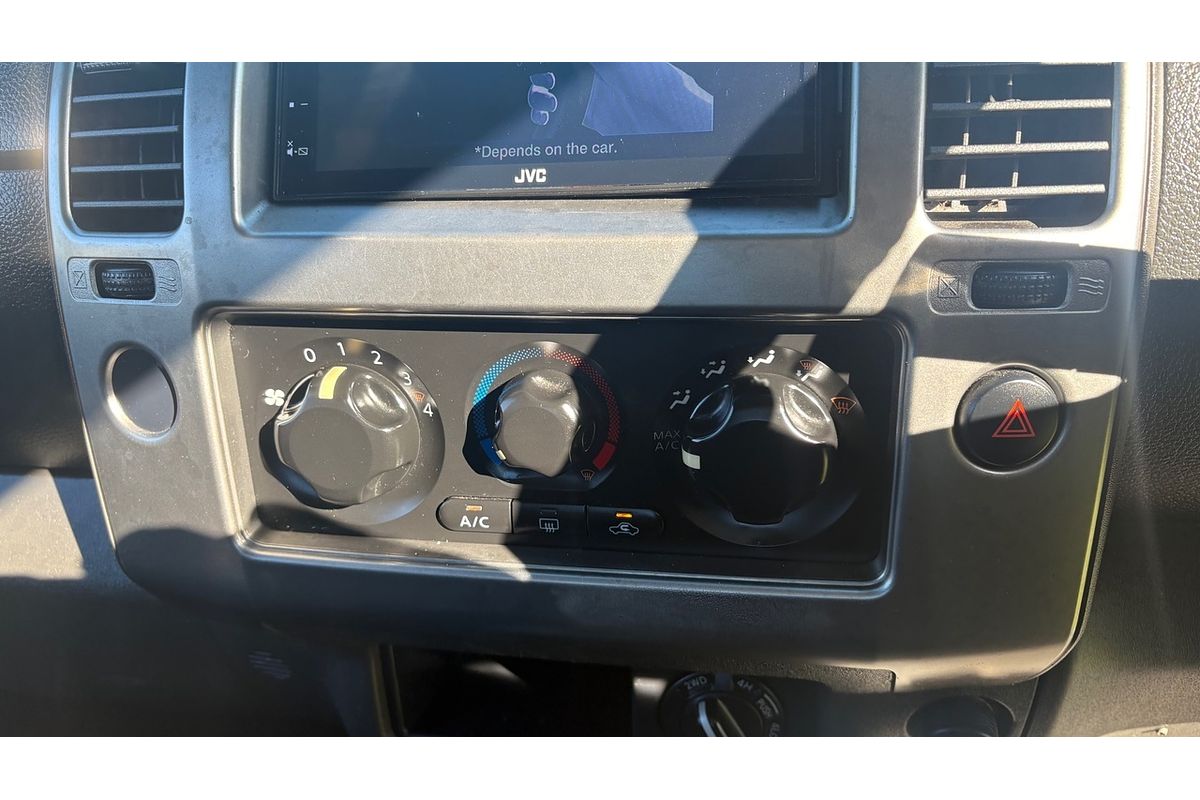 2010 Nissan Navara ST (4x4) D40 4X4