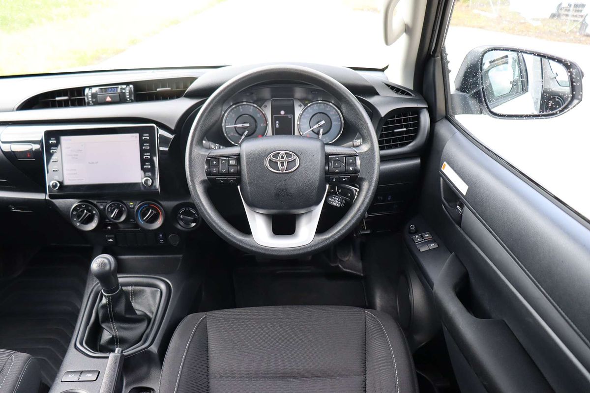 2024 Toyota Hilux SR GUN126R 4X4