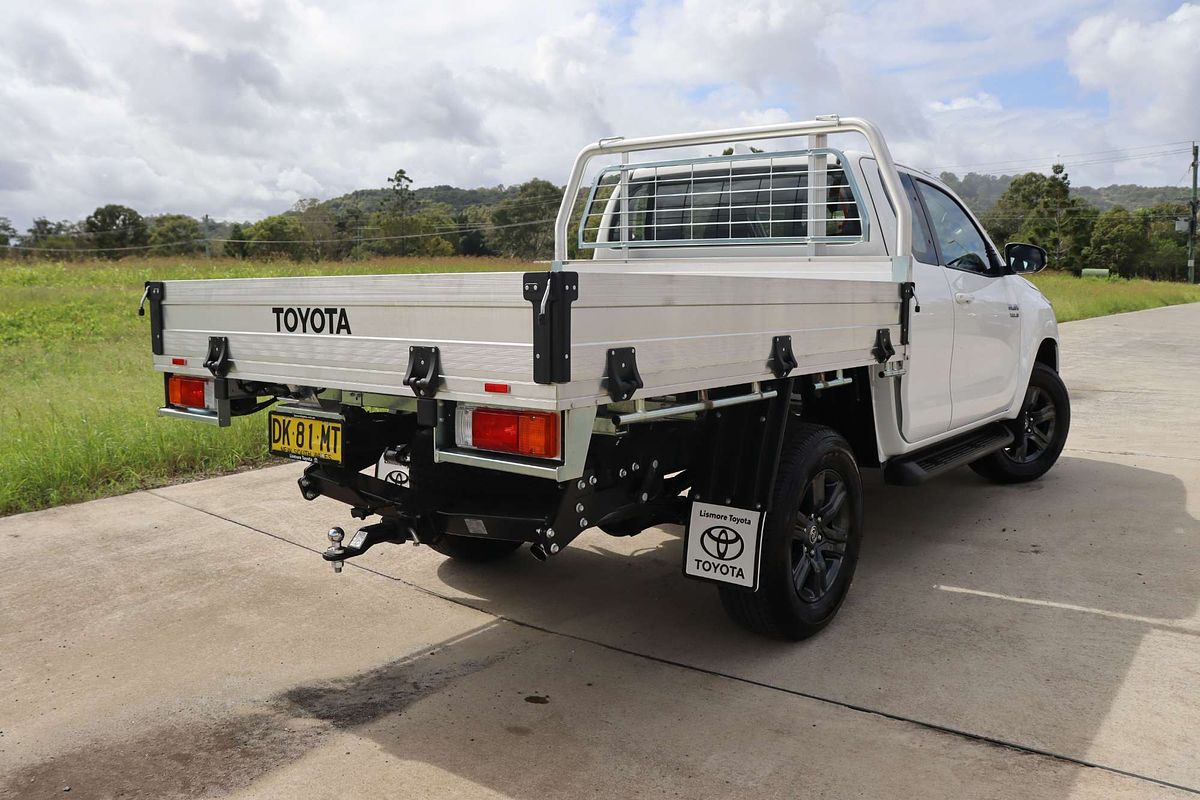 2024 Toyota Hilux SR GUN126R 4X4