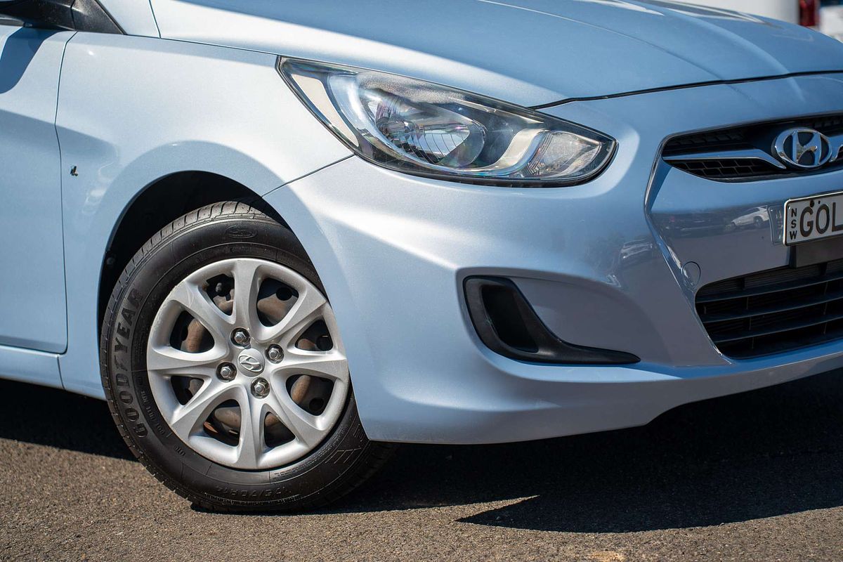 2012 Hyundai Accent Active RB