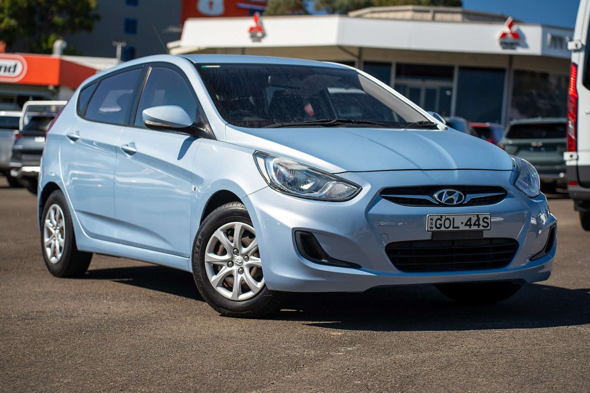 2012 Hyundai Accent Active RB