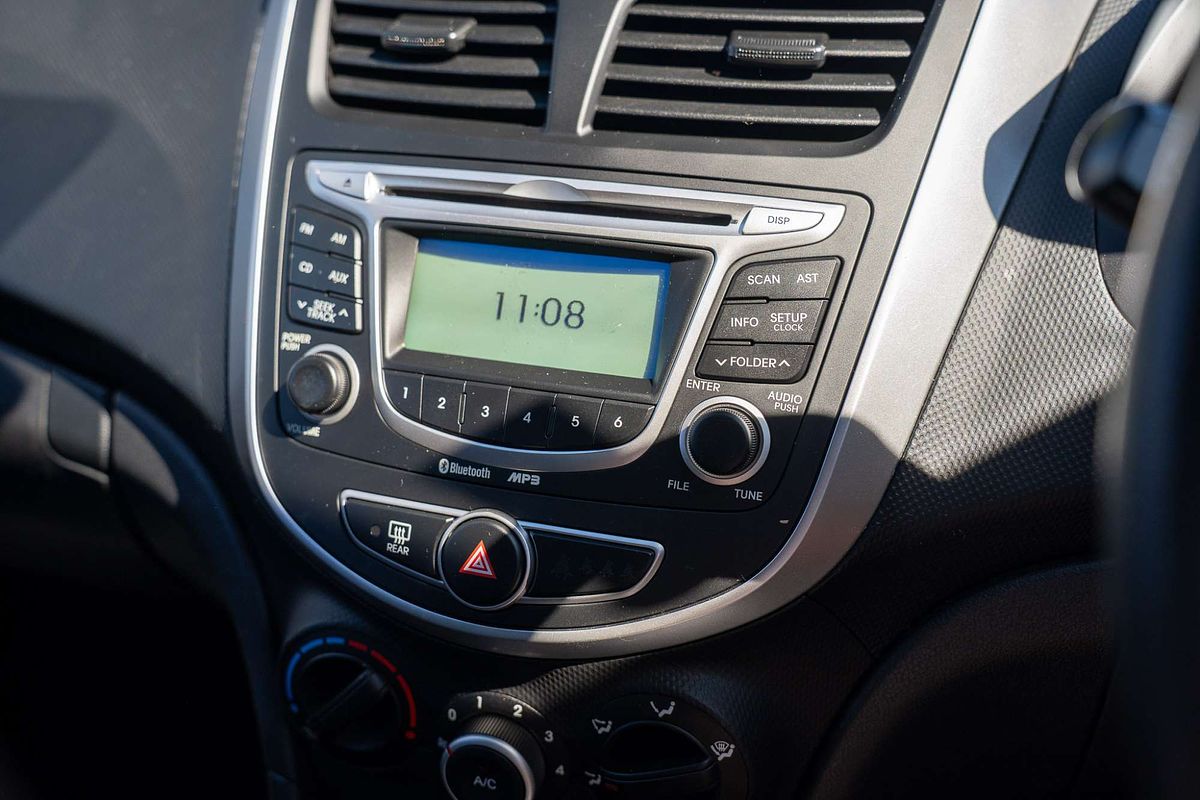 2012 Hyundai Accent Active RB