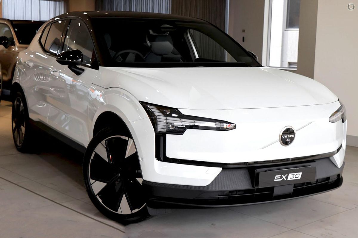 2025 Volvo EX30 Twin Motor Performance Ultra