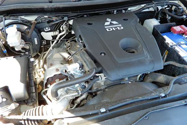 2021 Mitsubishi Triton GLX ADAS MR 4X4