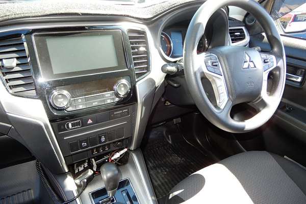 2021 Mitsubishi Triton GLX ADAS MR 4X4