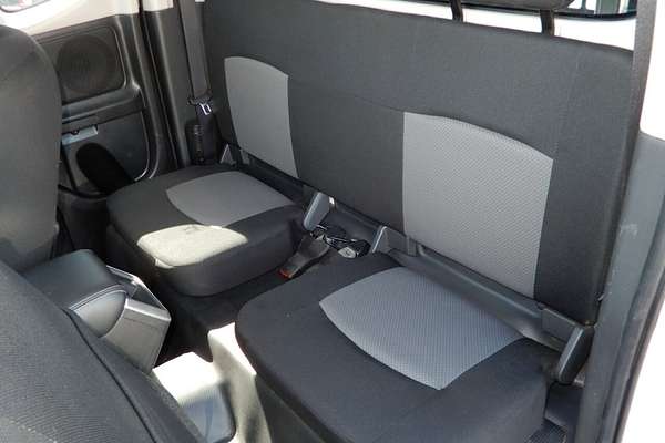 2021 Mitsubishi Triton GLX ADAS MR 4X4