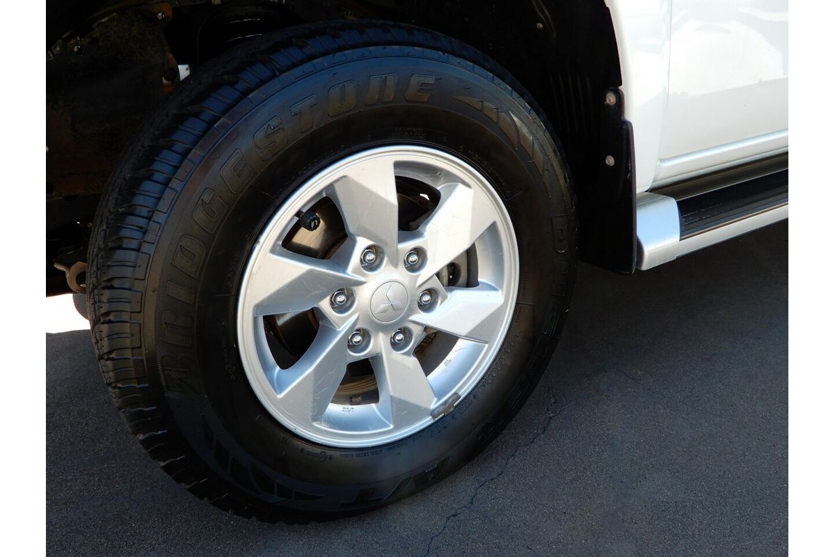 2021 Mitsubishi Triton GLX ADAS MR 4X4