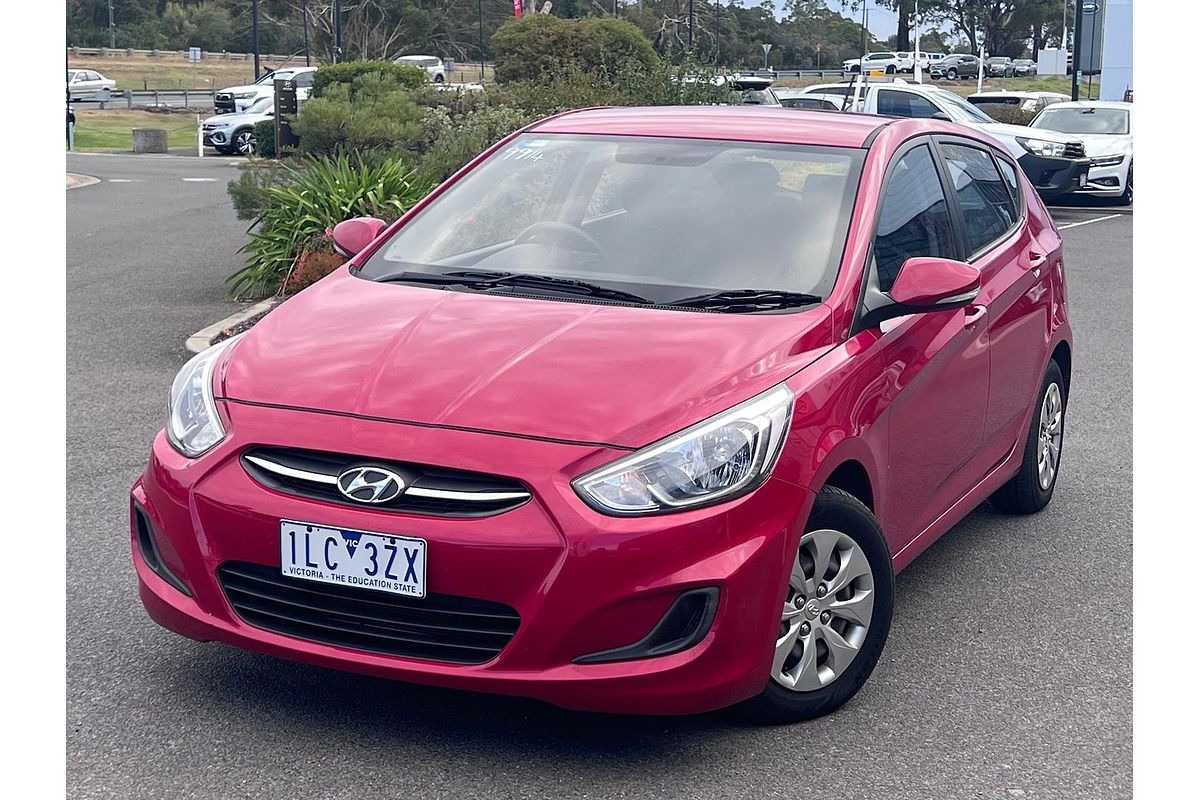 2017 Hyundai Accent Active RB4