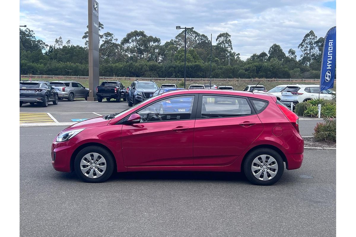 2017 Hyundai Accent Active RB4