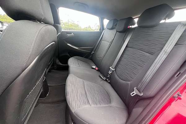 2017 Hyundai Accent Active RB4