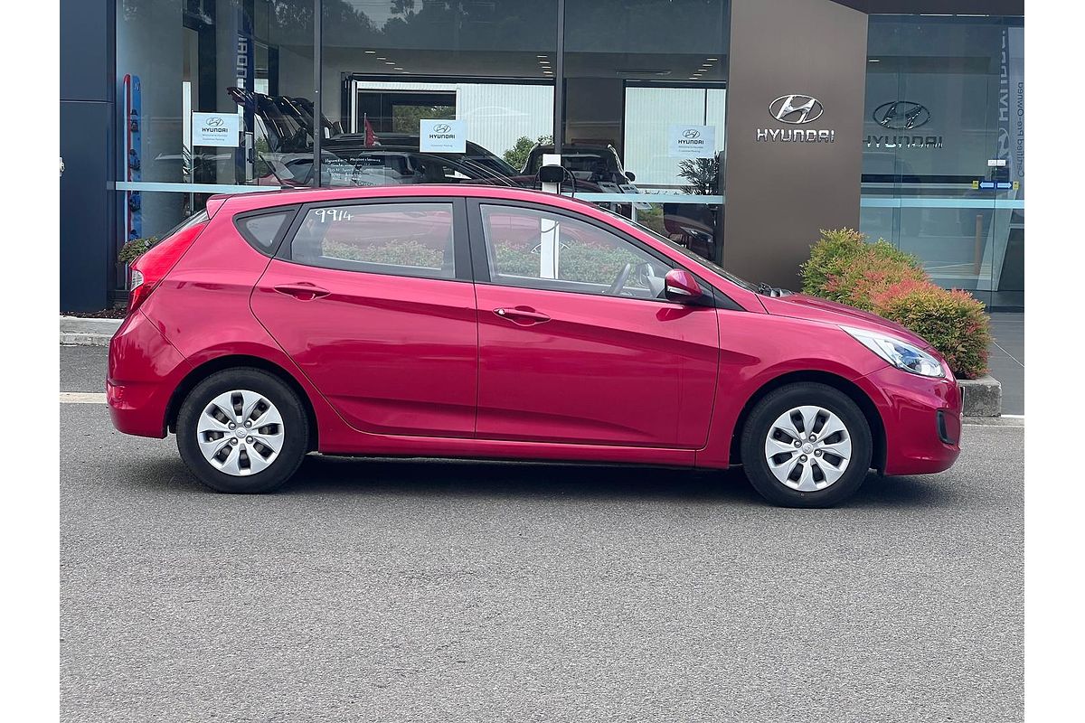 2017 Hyundai Accent Active RB4