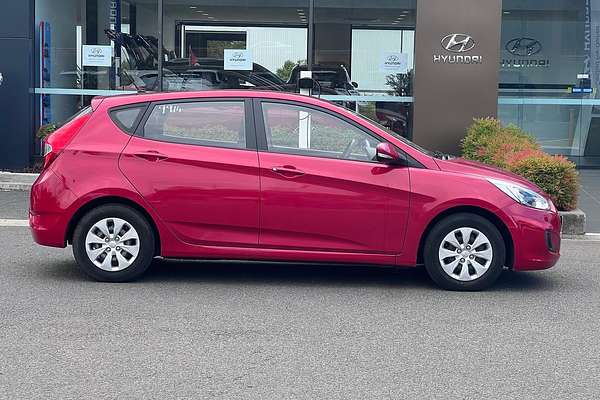 2017 Hyundai Accent Active RB4