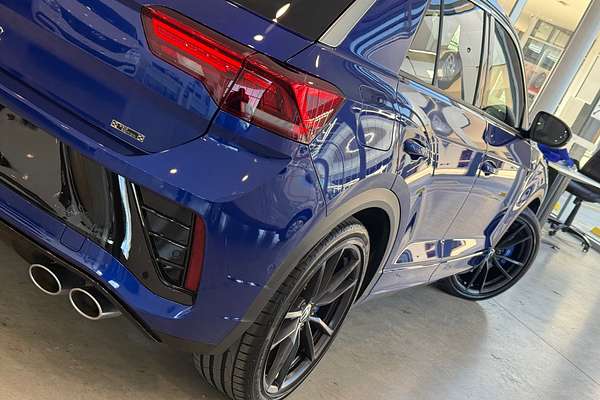 2023 Volkswagen T-Roc R Grid Edition D11