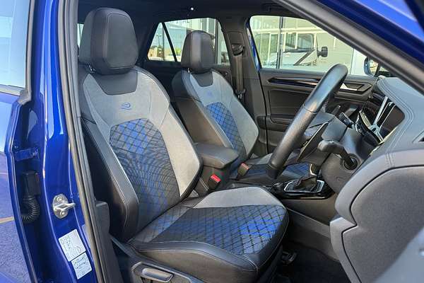 2023 Volkswagen T-Roc R Grid Edition D11