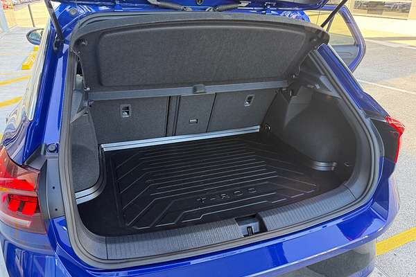 2023 Volkswagen T-Roc R Grid Edition D11