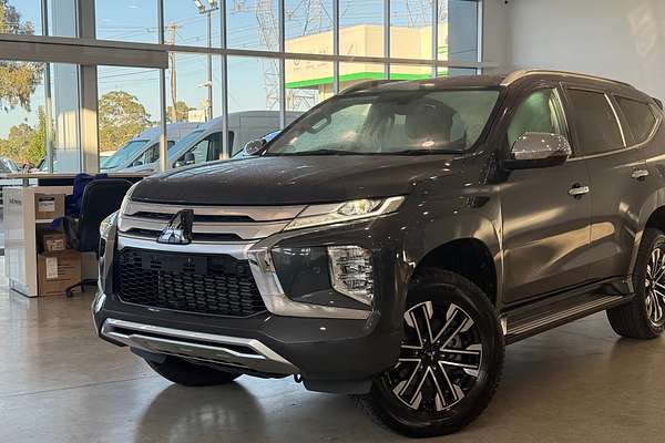 2024 Mitsubishi Pajero Sport Exceed QF