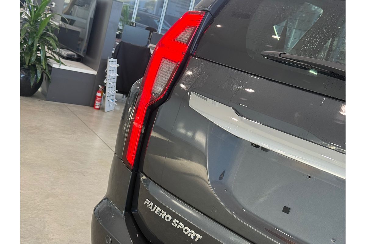 2024 Mitsubishi Pajero Sport Exceed QF