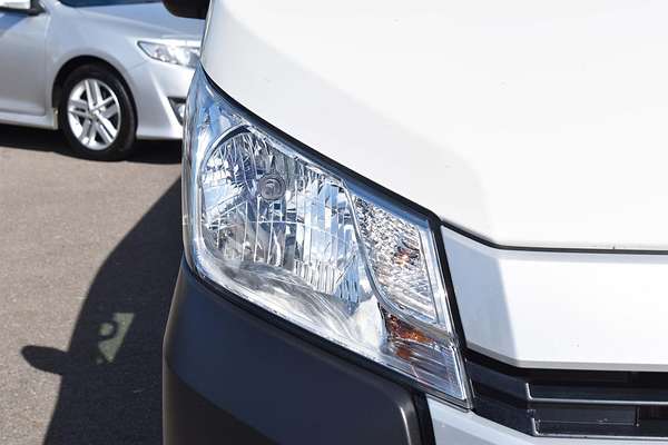2022 Toyota Hiace Commuter GDH322R
