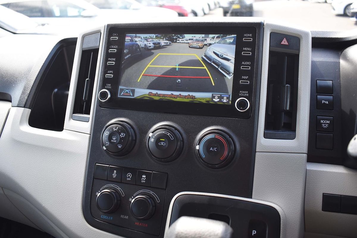 2022 Toyota Hiace Commuter GDH322R