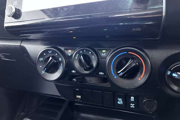 2021 Toyota Hilux SR GUN126R 4X4