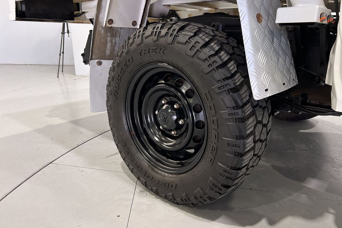 2021 Toyota Hilux SR GUN126R 4X4